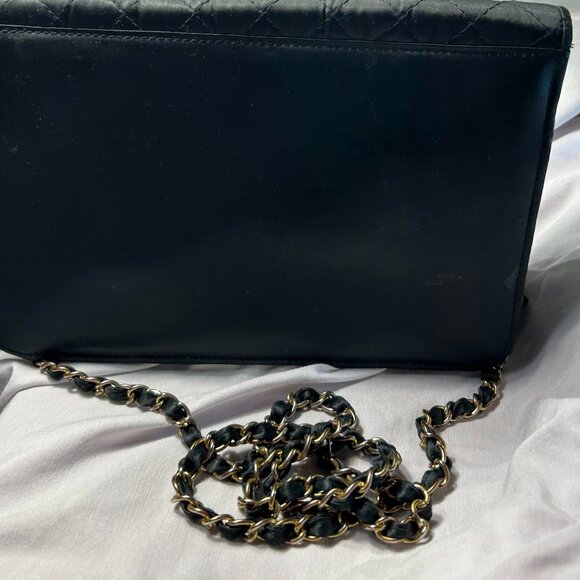 Black Clutch shoulder strap - Picture 3 of 4